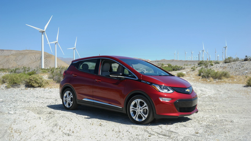 Illustration for article titled The Federal EV Tax Credit Structure MUST Go, Convince Me Otherwise